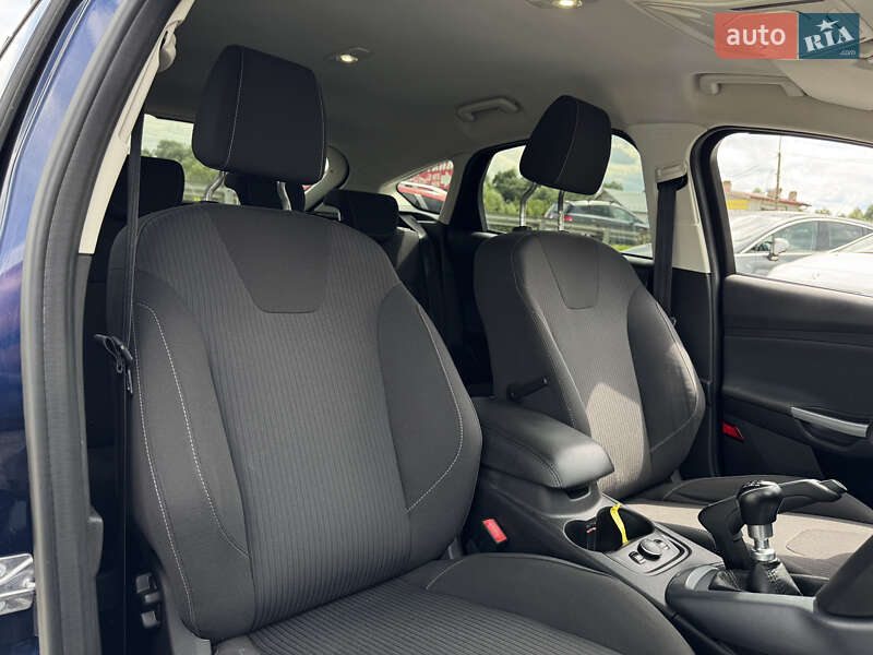 Хетчбек Ford Focus 2011 в Стрию
