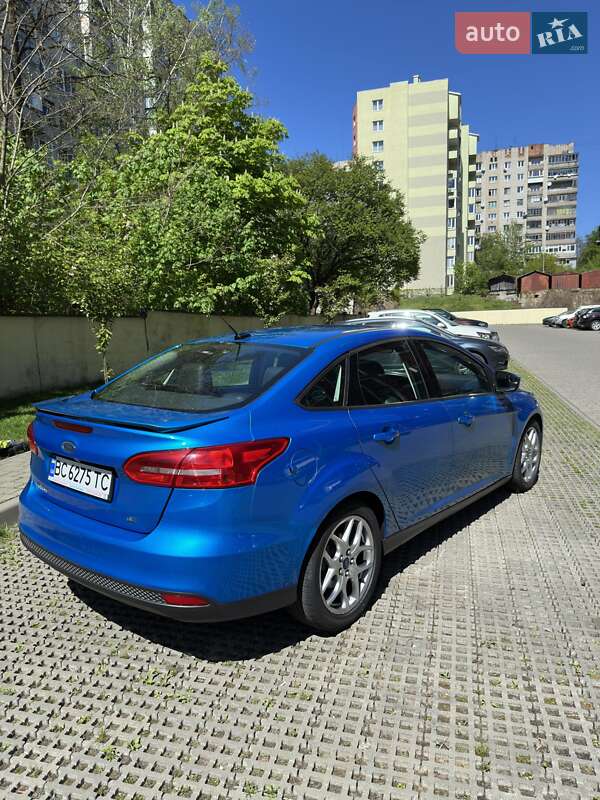 Седан Ford Focus 2015 в Львові