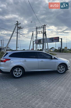 Универсал Ford Focus 2011 в 