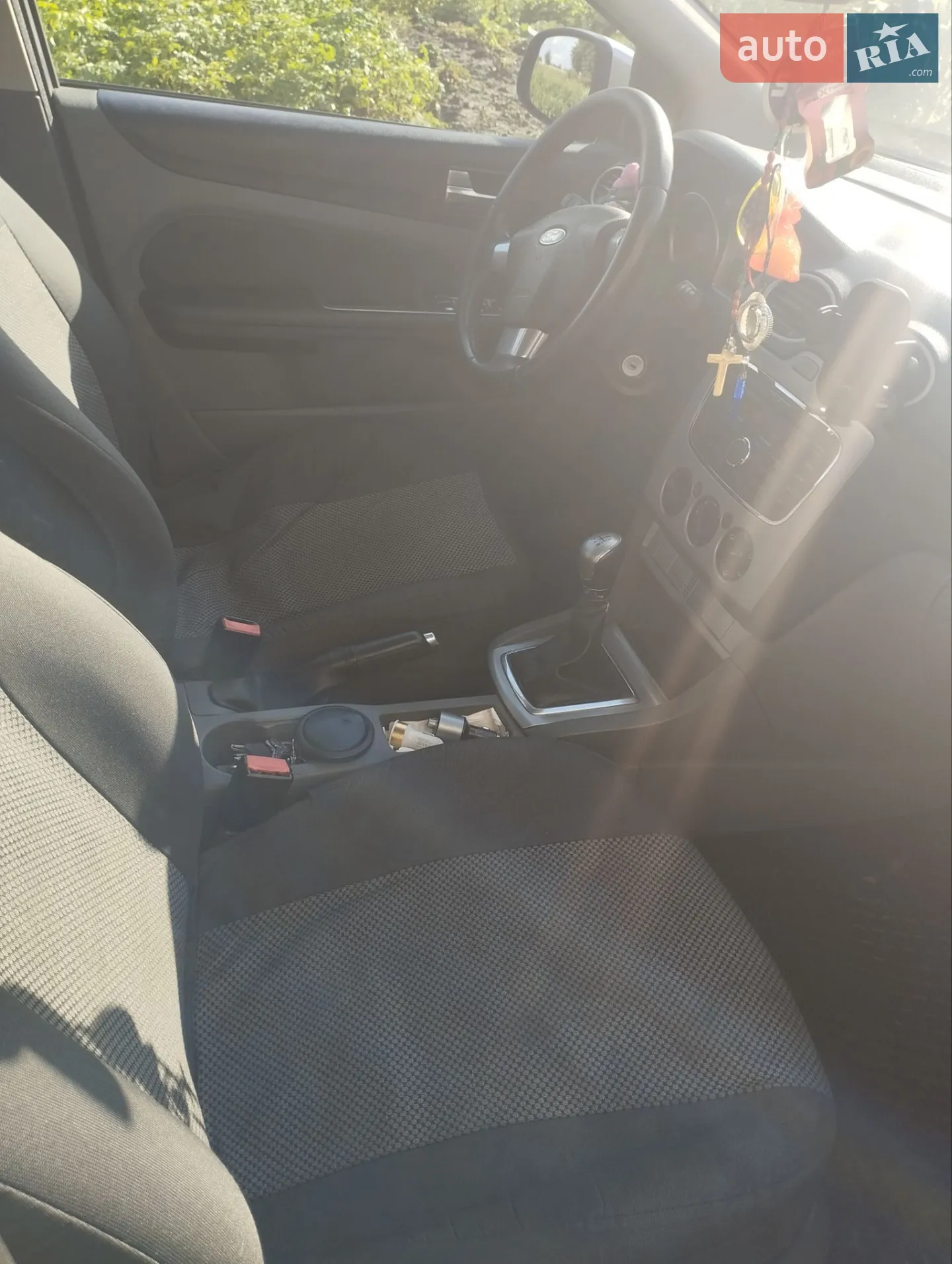 2010 Ford Focus - мініатюра 11