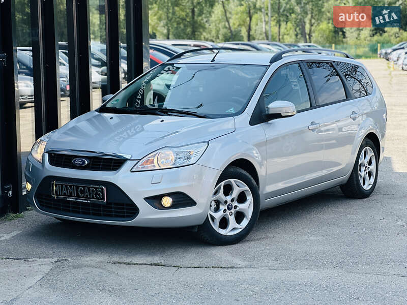 Универсал Ford Focus 2010 в 