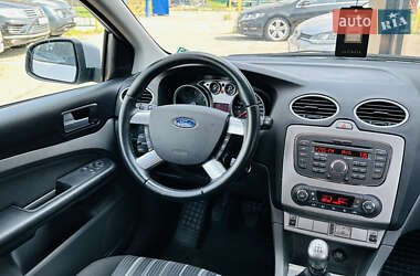 Универсал Ford Focus 2010 в 