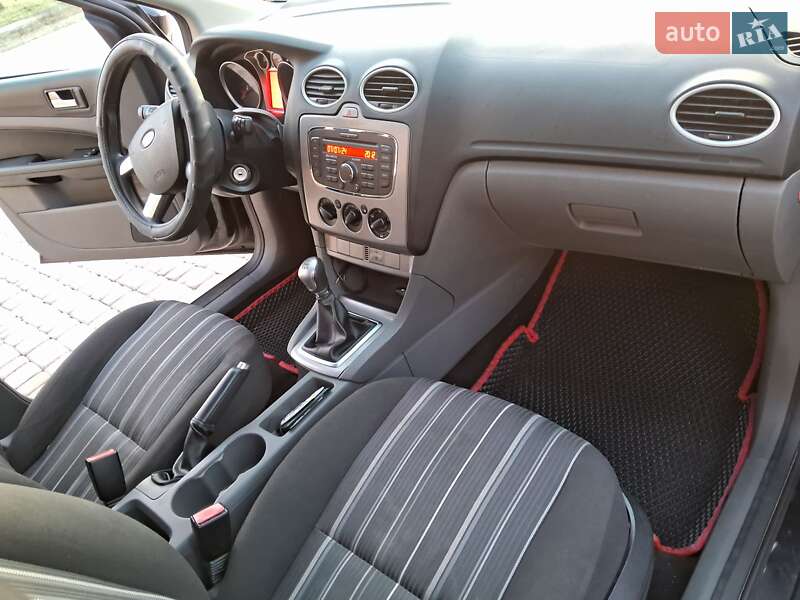Универсал Ford Focus 2008 в Борщеве