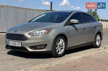 Седан Ford Focus 2015 в 