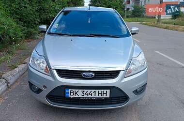 Универсал Ford Focus 2010 в 