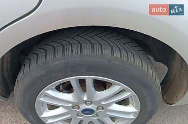Универсал Ford Focus 2010 в 