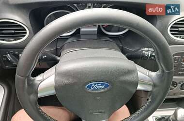 Универсал Ford Focus 2010 в 
