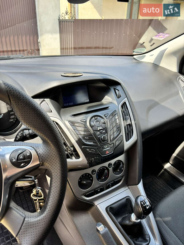 Универсал Ford Focus 2014 в Коломые фото 8 Универсал Ford Focus 2014 в Коломые