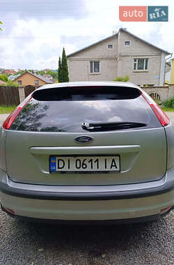 Хэтчбек Ford Focus 2007 в 