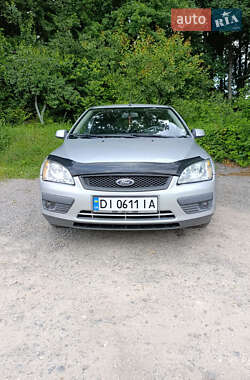 Хэтчбек Ford Focus 2007 в 