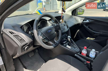 Седан Ford Focus 2016 в 