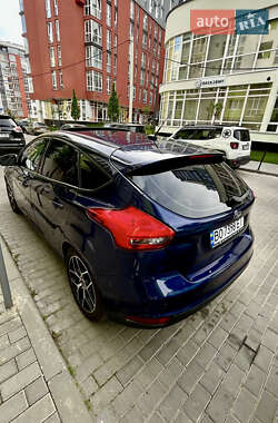 Хэтчбек Ford Focus 2017 в 