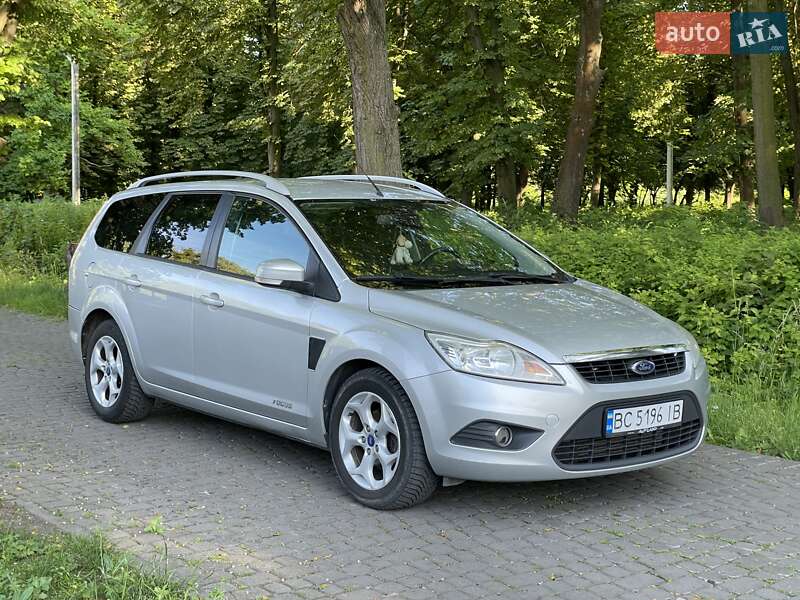 Универсал Ford Focus 2010 в 