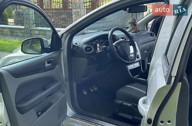 Универсал Ford Focus 2010 в 