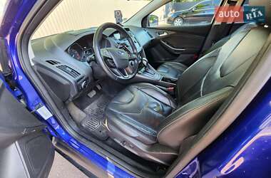 Седан Ford Focus 2015 в 