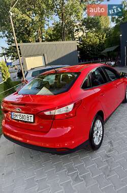 Седан Ford Focus 2011 в 