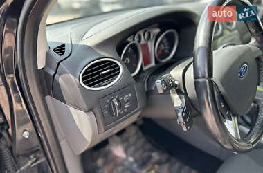 Универсал Ford Focus 2011 в 