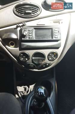 Универсал Ford Focus 2003 в 