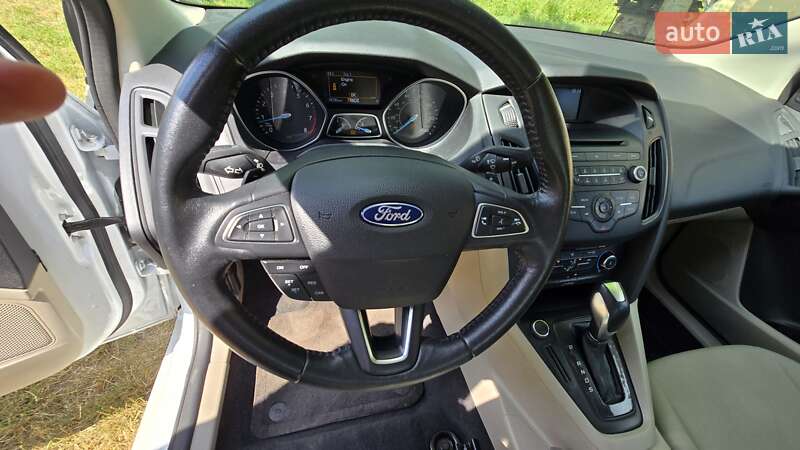 Седан Ford Focus 2016 в Києві