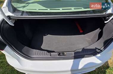 Седан Ford Focus 2016 в 
