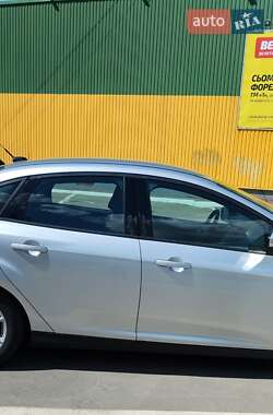 Седан Ford Focus 2017 в 
