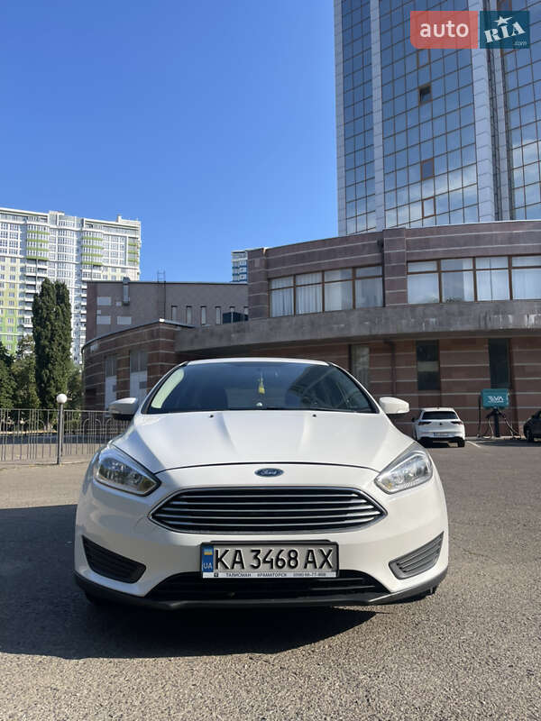 Хэтчбек Ford Focus 2015 в Одессе