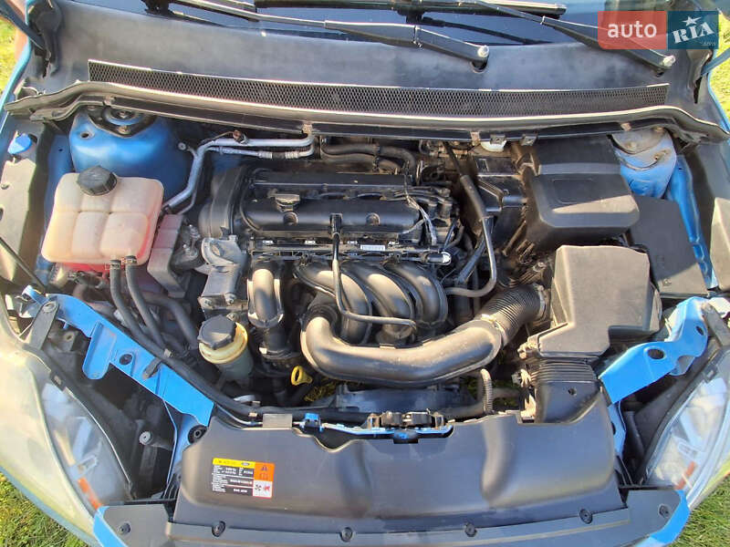 Хэтчбек Ford Focus 2007 в Хырове