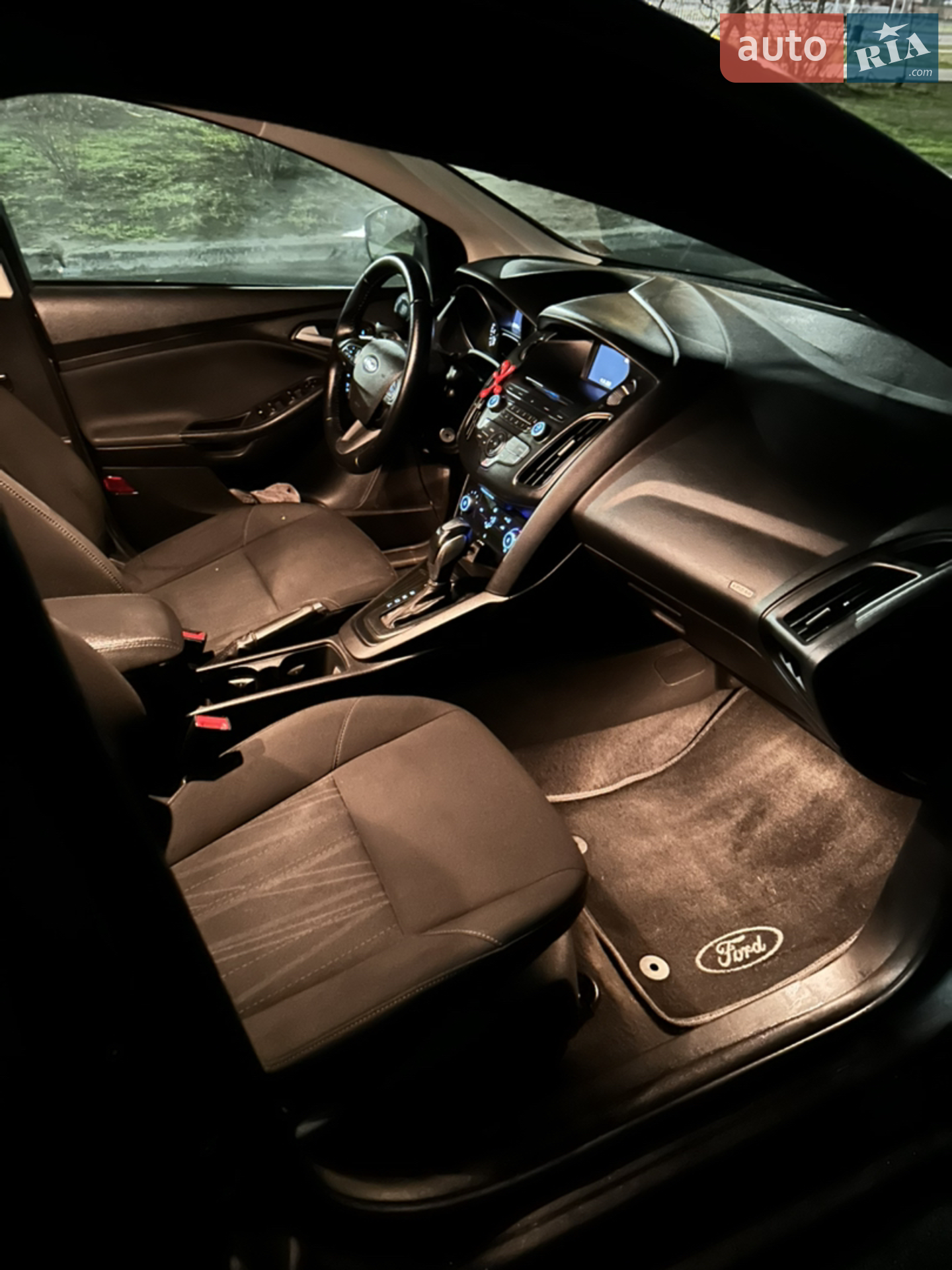 2015 Ford Focus - мініатюра 15