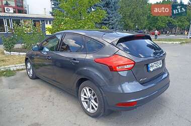 Хэтчбек Ford Focus 2018 в 