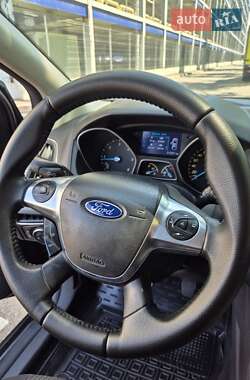 Универсал Ford Focus 2012 в 