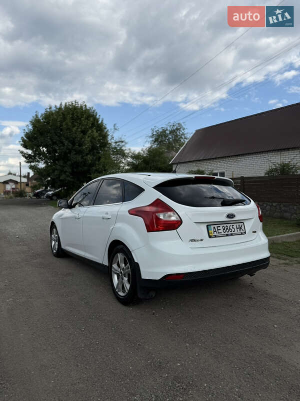 Хетчбек Ford Focus 2012 в Новомосковську