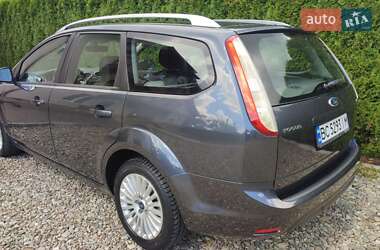 Универсал Ford Focus 2010 в 