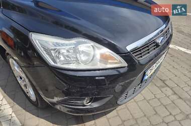 Седан Ford Focus 2010 в 