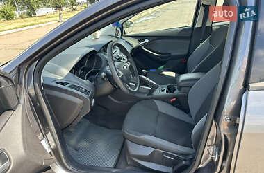 Седан Ford Focus 2013 в 