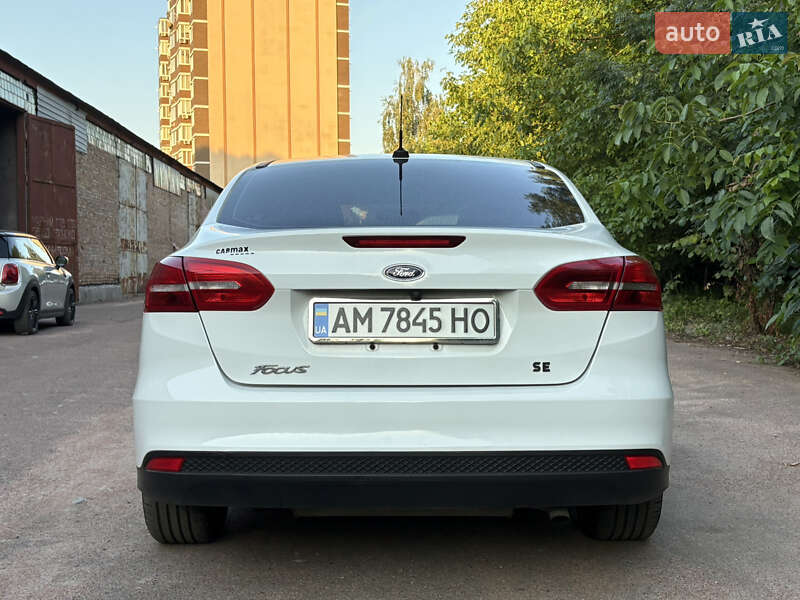 Седан Ford Focus 2016 в Житомире