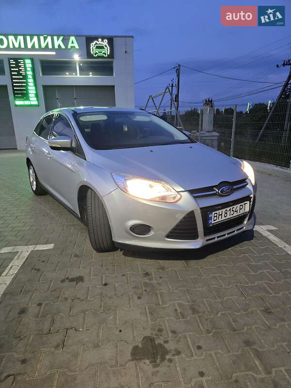 Седан Ford Focus 2014 в Одесі