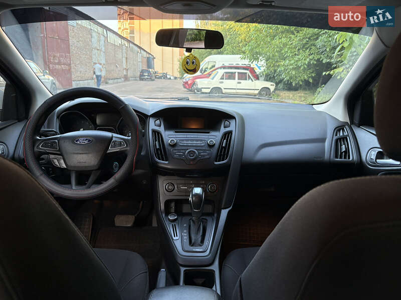 Седан Ford Focus 2016 в Житомире