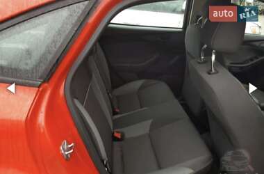 Седан Ford Focus 2011 в 