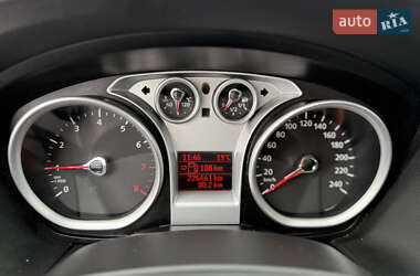Универсал Ford Focus 2010 в 