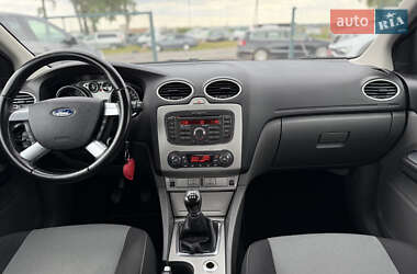 Универсал Ford Focus 2010 в 