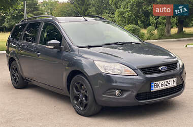 Универсал Ford Focus 2011 в 