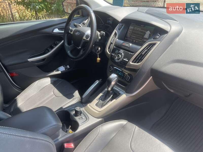 Хэтчбек Ford Focus 2012 в Одессе