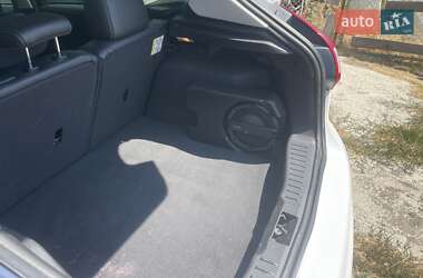 Хэтчбек Ford Focus 2012 в 