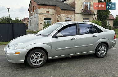 Седан Ford Focus 2001 в 