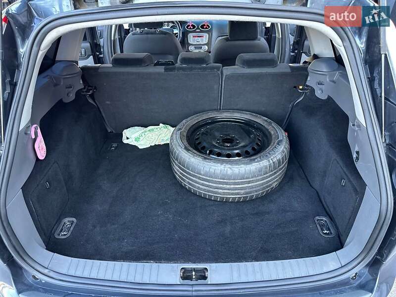 Универсал Ford Focus 2008 в Ровно