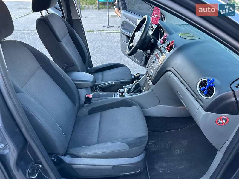 Универсал Ford Focus 2008 в Ровно