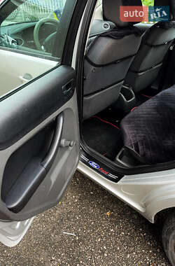 Универсал Ford Focus 2006 в 