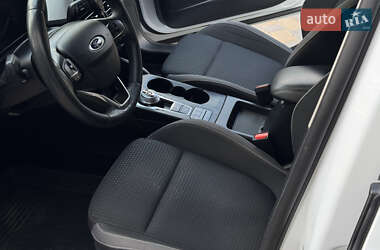 Хэтчбек Ford Focus 2019 в 