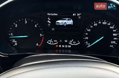 Хэтчбек Ford Focus 2019 в 