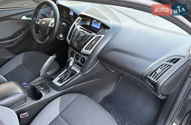 Седан Ford Focus 2013 в 